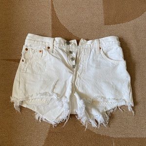 Levis 501 Original Womens shorts White Jean